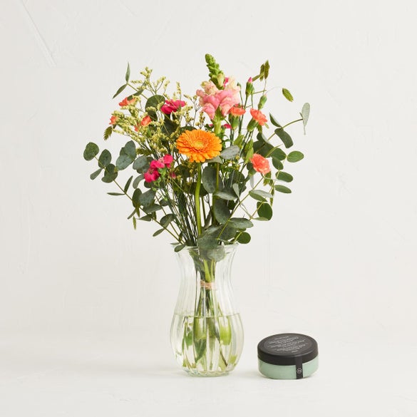 Floristens kreative buket, flerfarvet med Bodyscrub